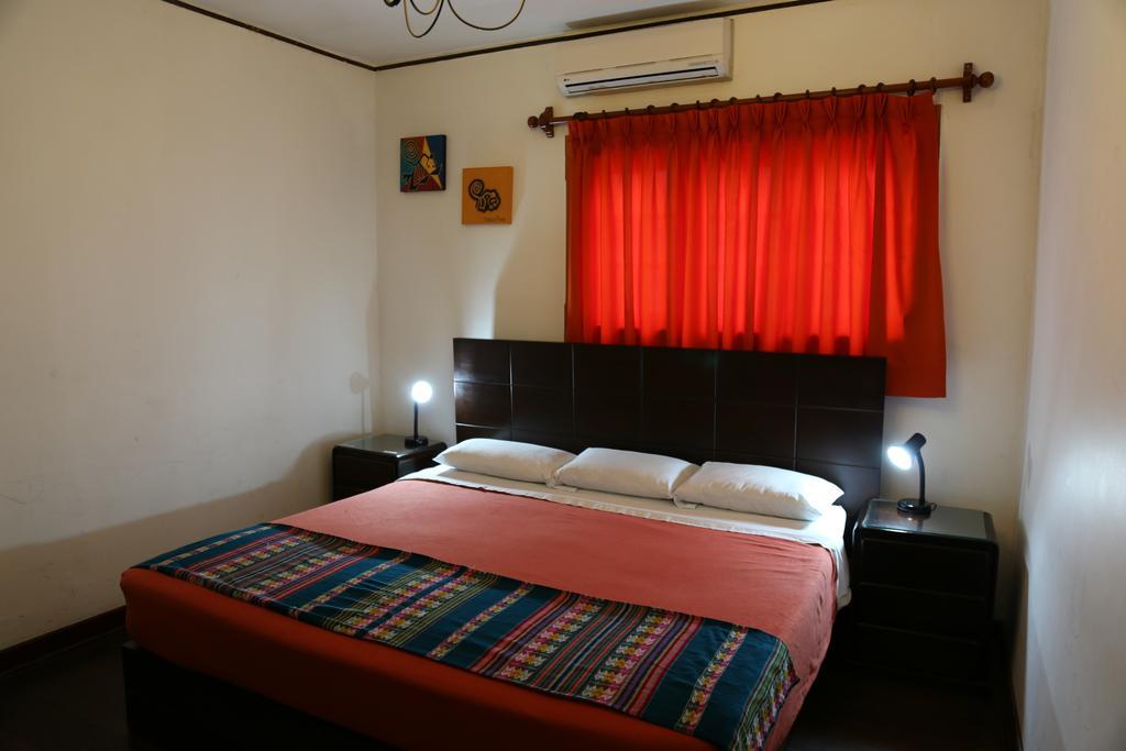 Hotel Miraflores Lodge ลิมา ห้อง รูปภาพ